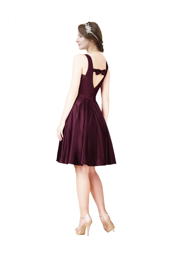 Cheap Classic Knee Length Satin Cocktail Prom Dress / Homecoming Dress with V Back and Bow Detail
