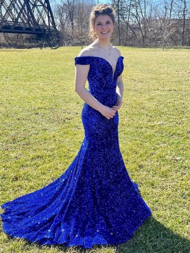 Cheap Off the Shoulder Sleeveless Long Sweep Train Velvet Sequin Prom Dress
