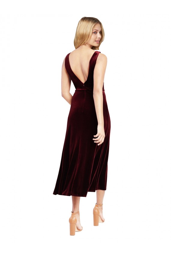 Cheap Daring Plunging V-Neckline Short Midi Length Velvet Cocktail Prom Dress / Homecoming Dress